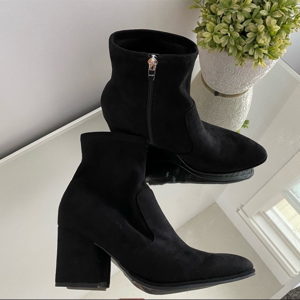 Marc Fisher Block heel Black booties